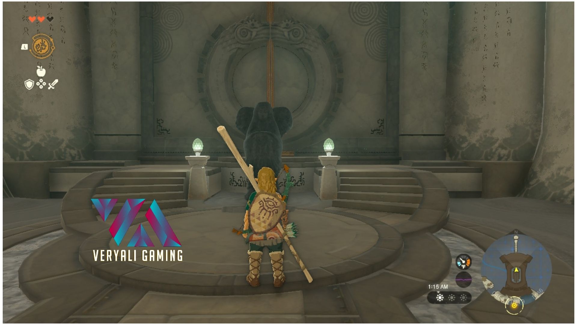 Praying to the grey statue in princess zelda quest